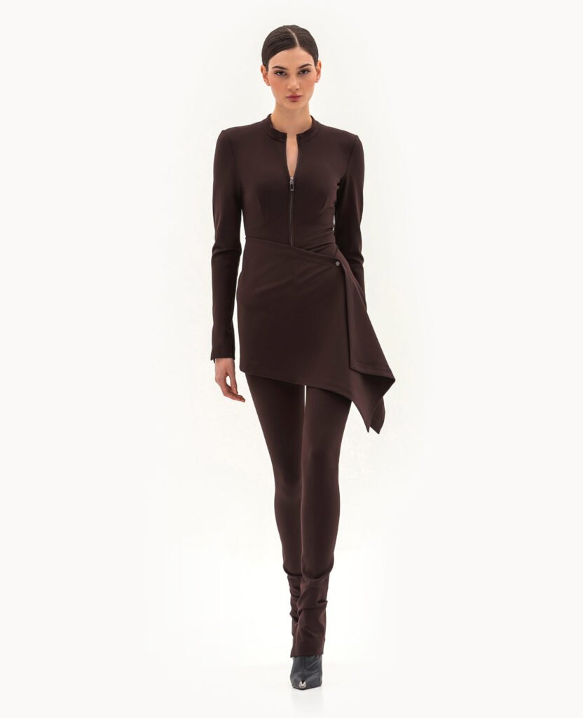 Комплект: комбинезон и юбка