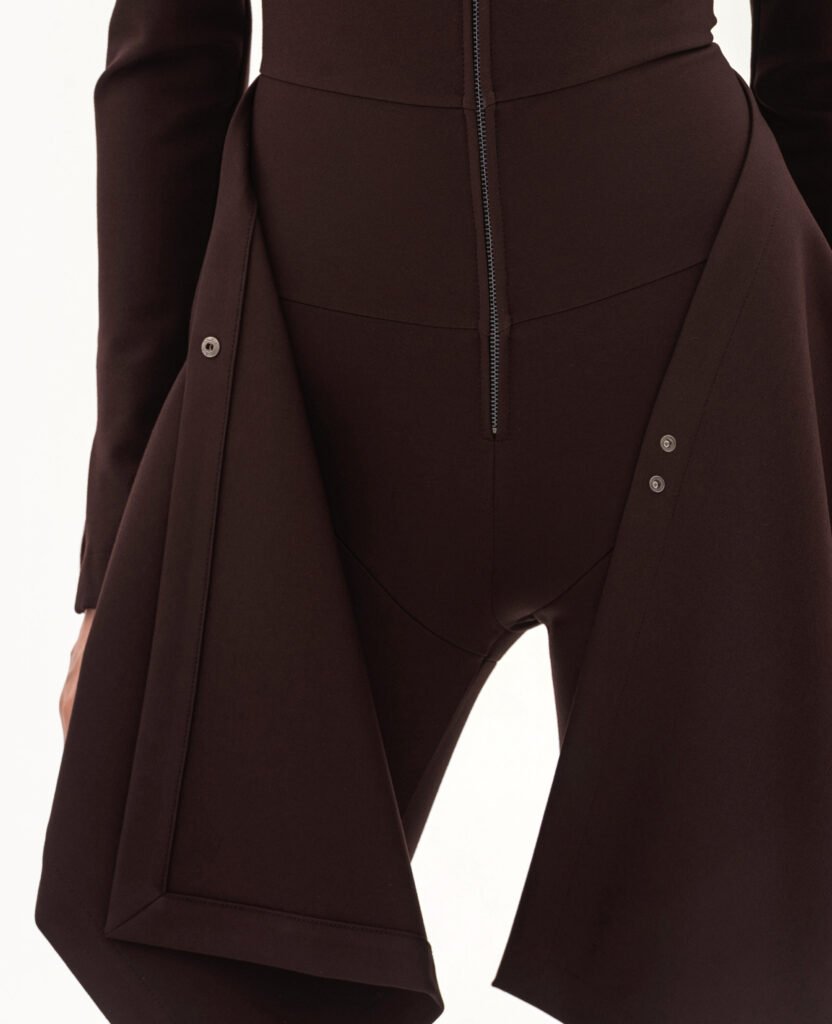 Комплект: комбинезон и юбка