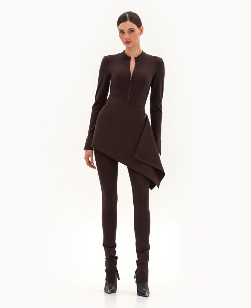 Комплект: комбинезон и юбка