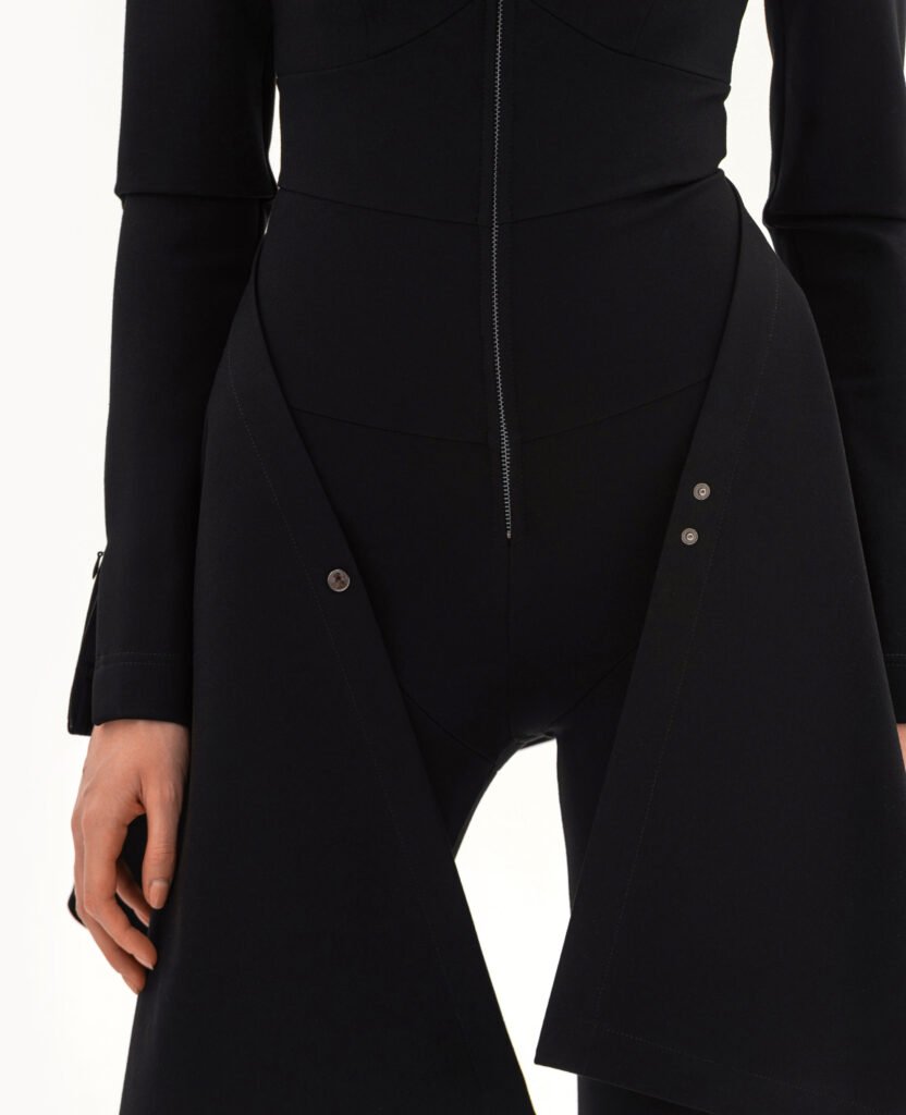 Комплект: комбінезон та спідниця