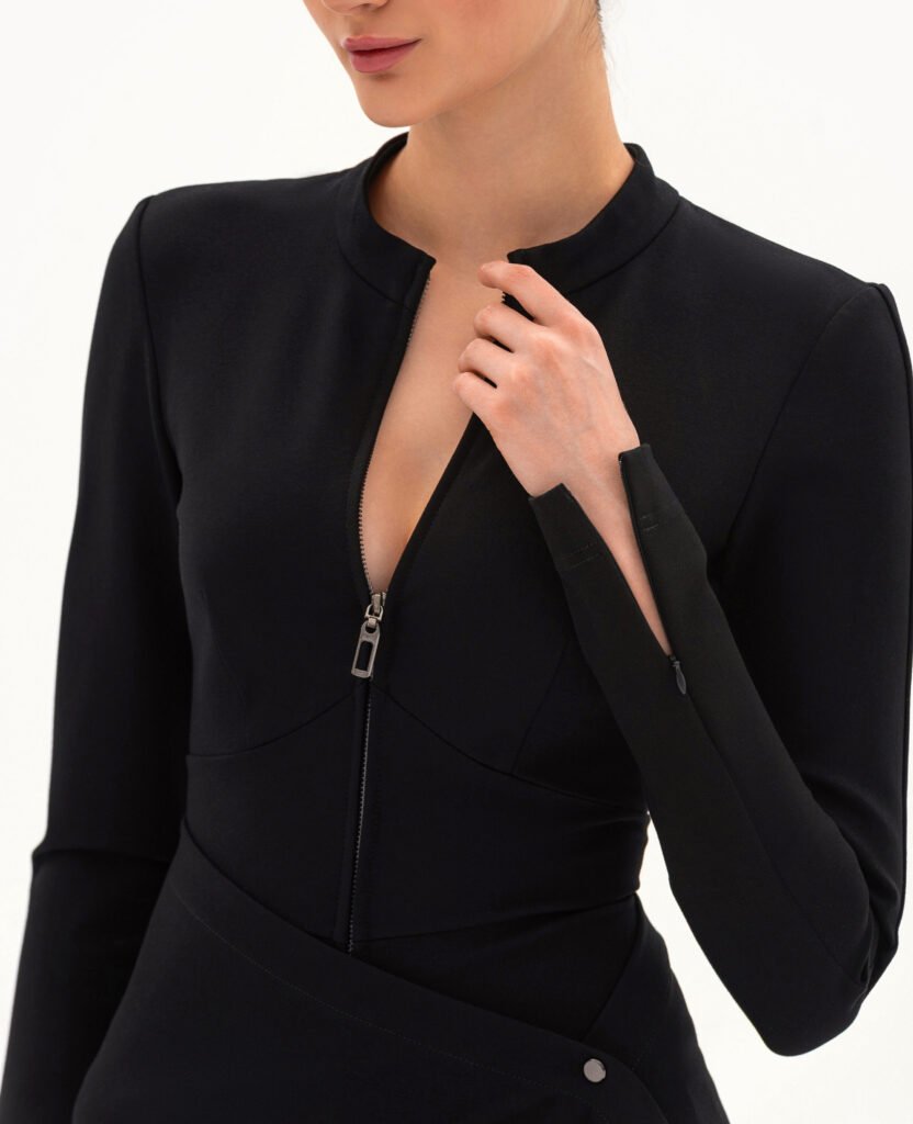 Комплект: комбінезон та спідниця