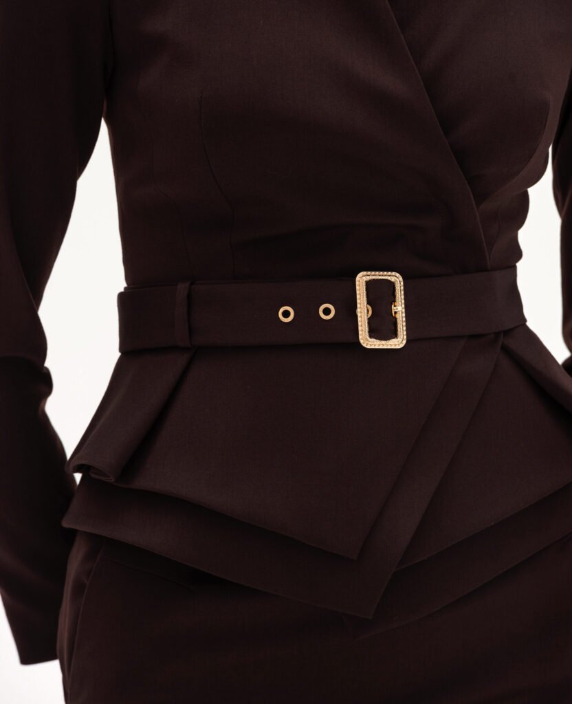 Комплект: жакет и юбка