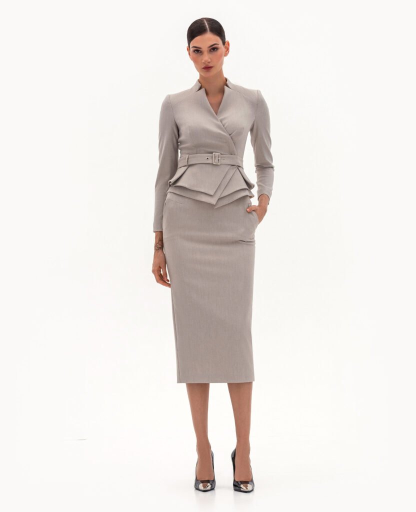 Комплект: жакет и юбка