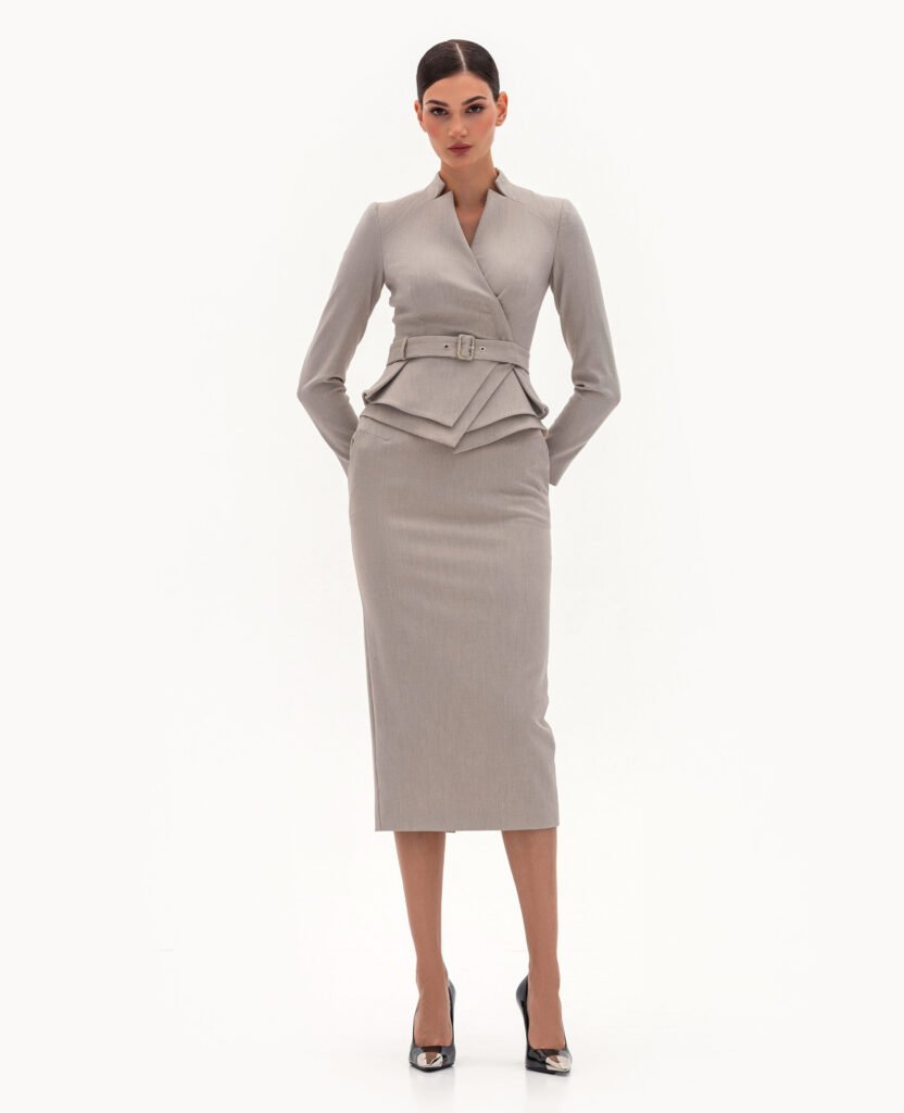 Комплект: жакет и юбка