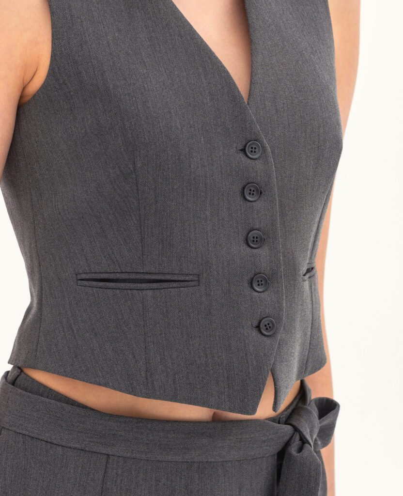 Комплект: брюки, спідниця, жилет