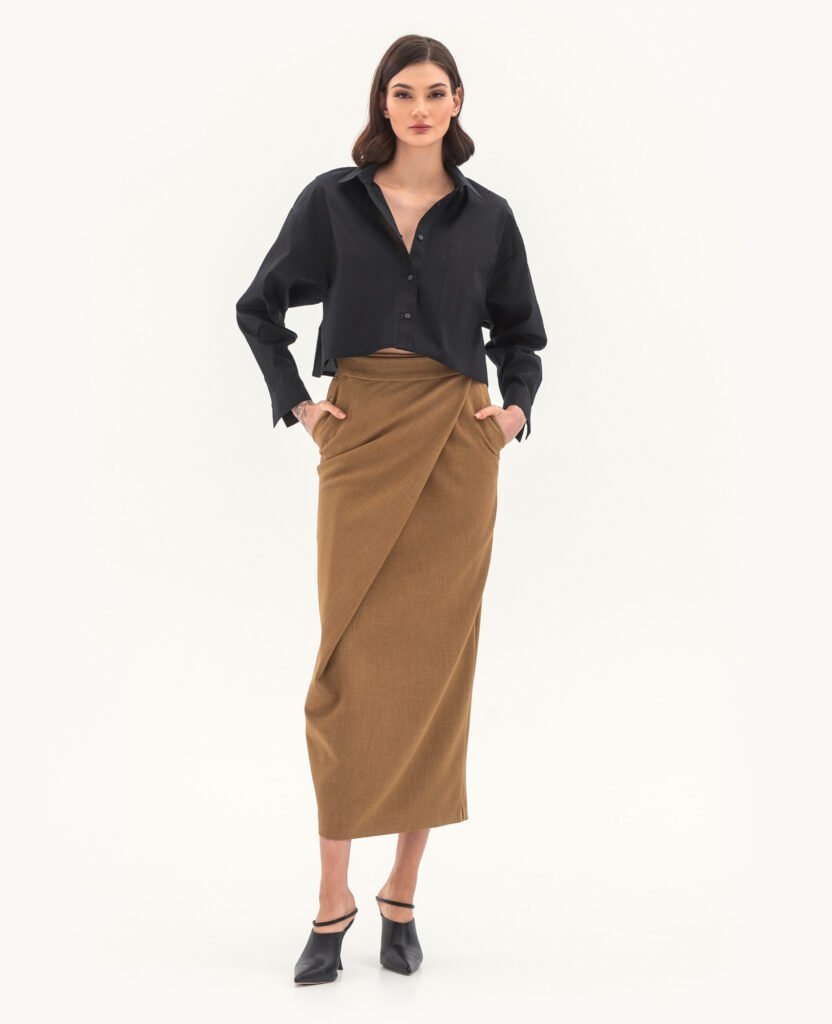 Комплект: жилет та спідниця