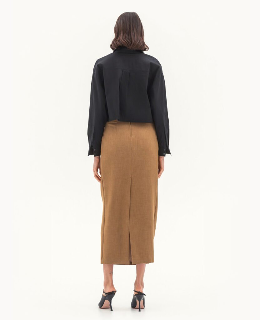 Комплект: жилет та спідниця