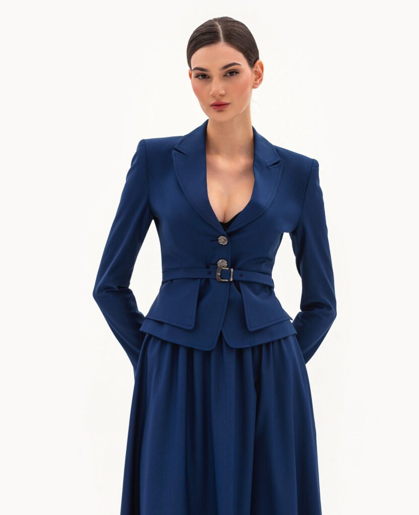 Комплект: жакет и юбка