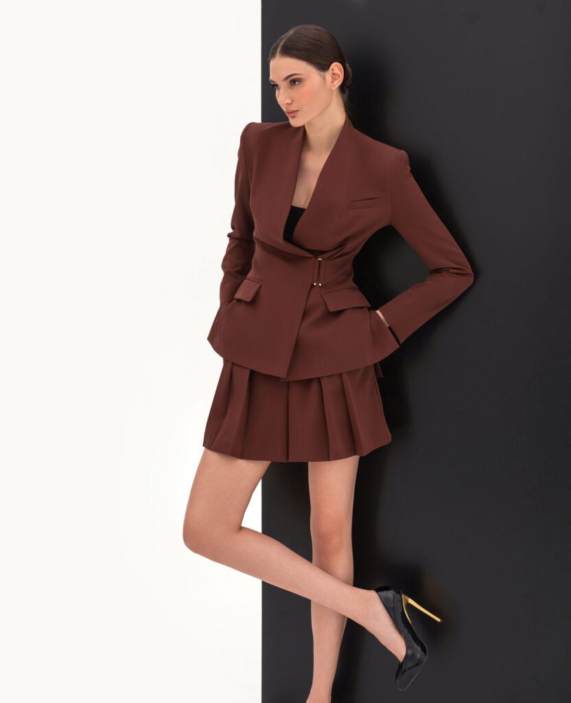 Комплект: жакет та шорти