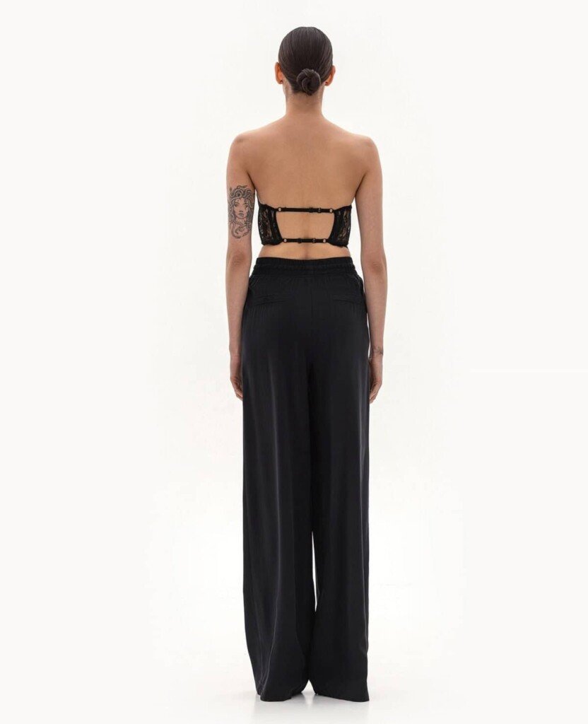 Комплект: жакет и брюки